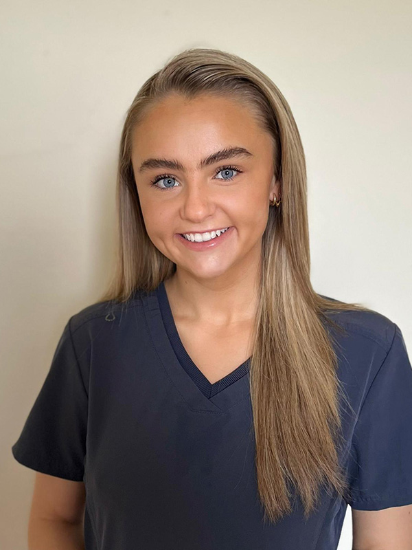 Dr. Niamh O’Sullivan | Associate Dentist